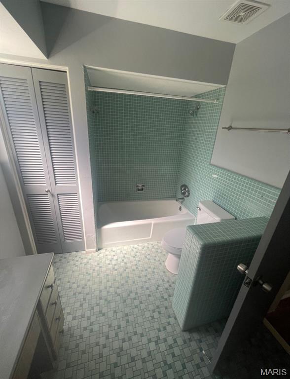 Grant - Wood - Commercial Sale