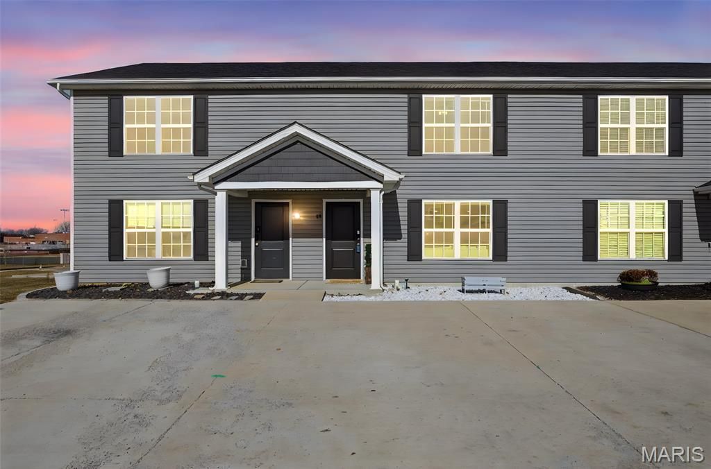 Photo of 811 Navajo Trail, Warrenton, MO 63383 (MLS # 26003461)