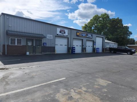 107 N Main Street Elsberry MO 63343