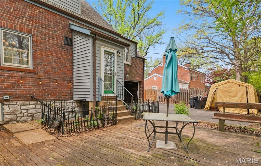 Bellerive Acres - Residential