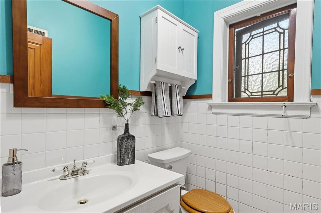 Bellerive Acres - Residential