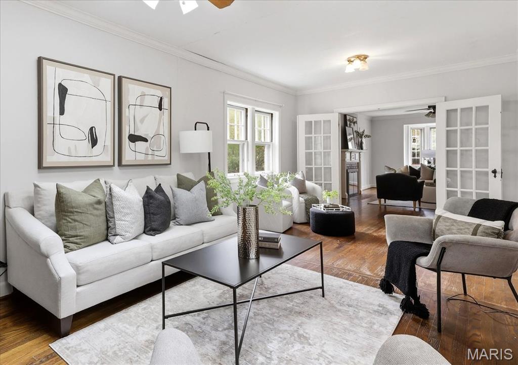 Bellerive Acres - Residential