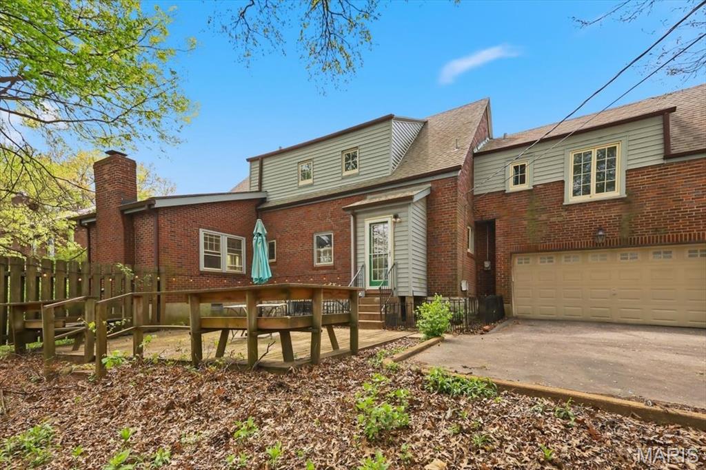 Bellerive Acres - Residential