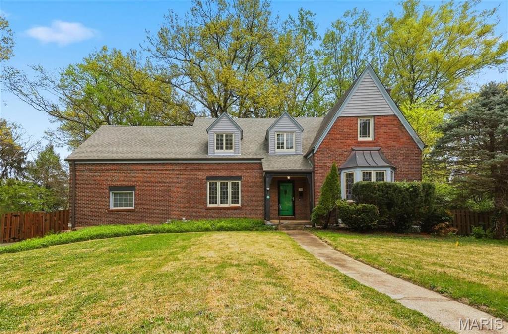 Bellerive Acres - Residential