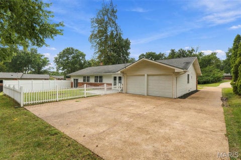 Tiny photo for 502 Iron Lantern Drive, Ballwin, MO 63011 (MLS # 26056760)