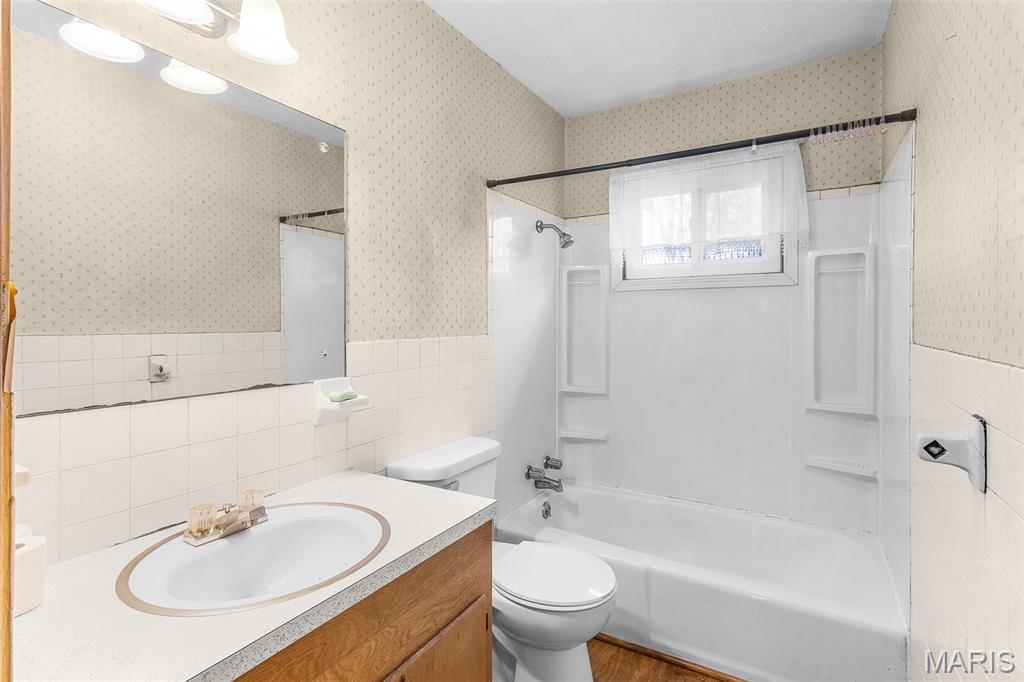 Malone Sunny Slope - Residential