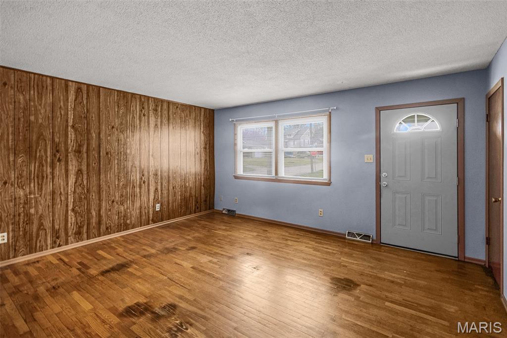 Malone Sunny Slope - Residential