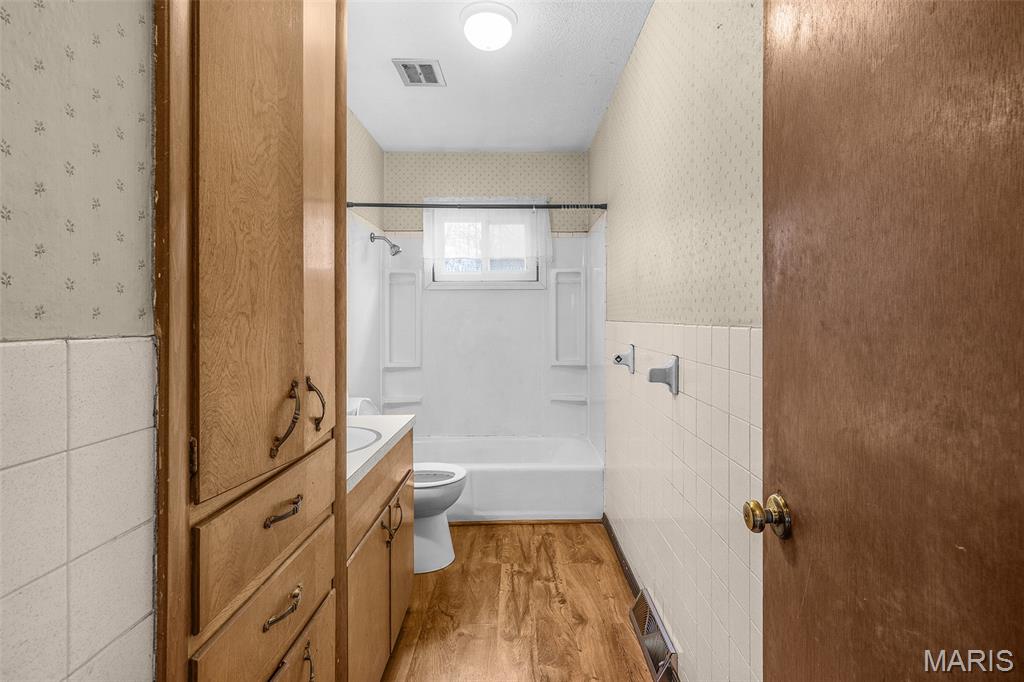 Malone Sunny Slope - Residential