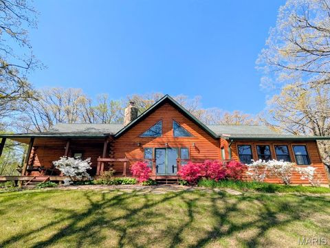 Photo of 1865 Cypress Drive, Cape Girardeau, MO 63701 (MLS # 26023276)