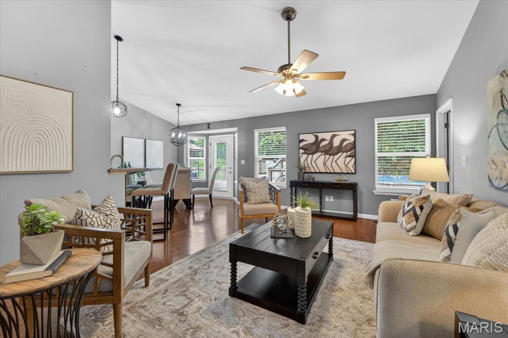 Eagles Bluff - Residential