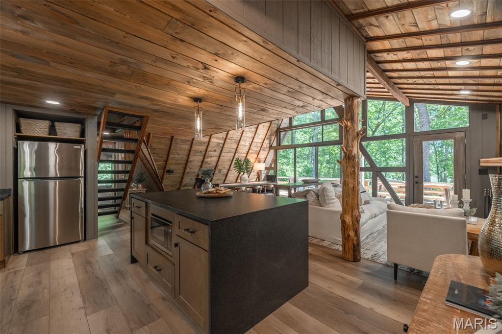444 Foxfire Circle Drive