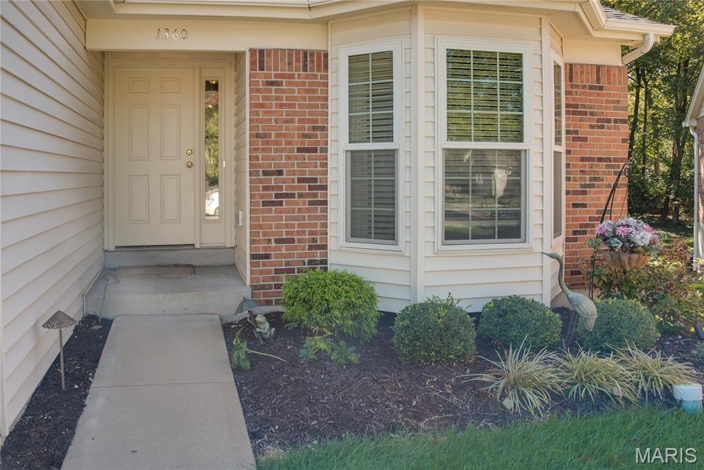 Photo of 1360 Kensington Way Drive, Ellisville, MO 63011 (MLS # 26067453)
