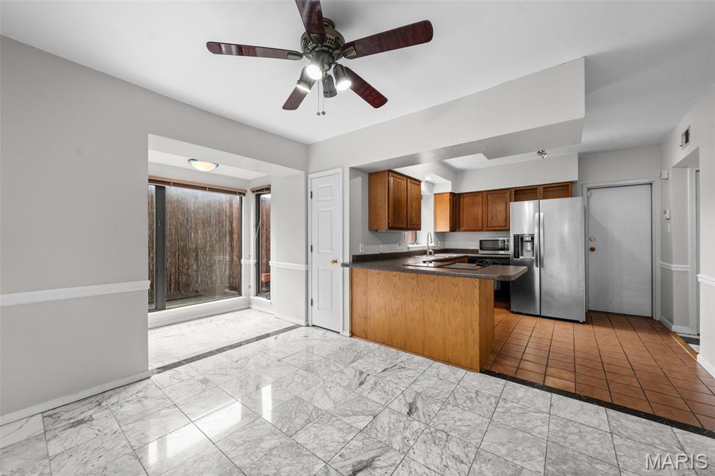 Shaw Park Place Condo Amd - Residential