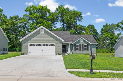 Photo of 405 Rail Ridge Drive, Troy, MO 63379 (MLS # 26044961)