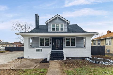 Photo of 7620 W Main Street, Belleville, IL 62223 (MLS # 25082330)
