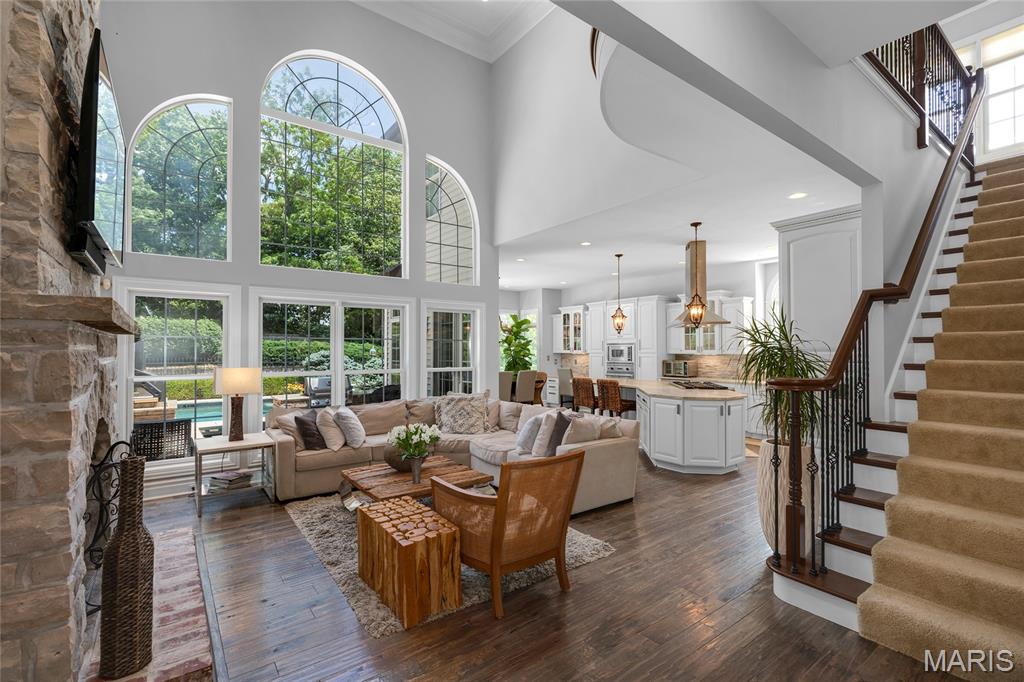 Westchester Manor - Residential