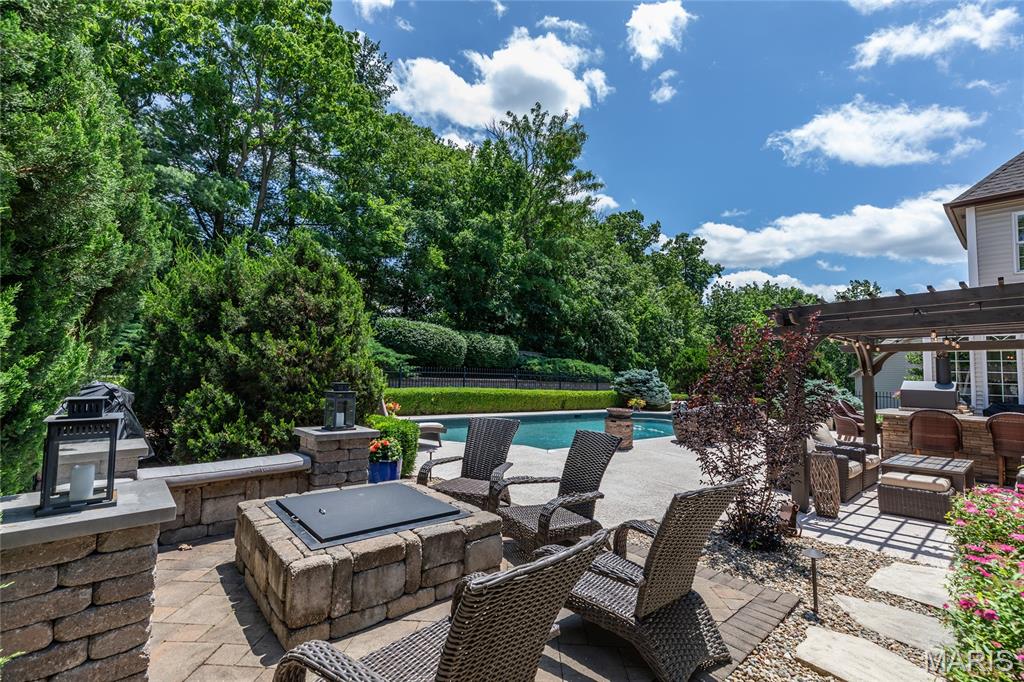 Westchester Manor - Residential