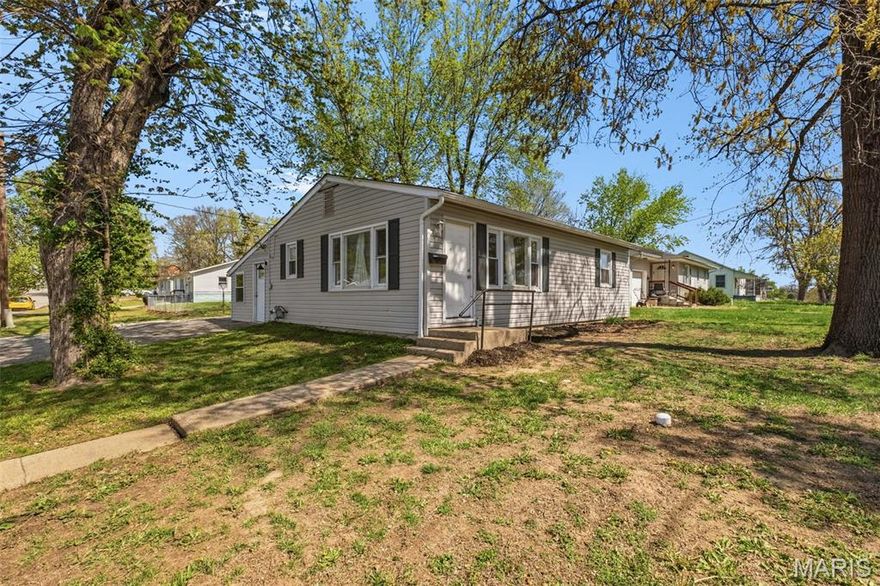 Charming and affordable home located in the heart of Troy! This 3-bedroom, 1-bath property is perfect for first-time buyers, investors, or anyone looking to downsize. Enjoy the convenience of main floor laundry, along with a cozy living room and an inviting eat-in kitchen. Step outside to a fenced backyard offering privacy and space to relax, plus a storage shed for your extra belongings. Conveniently situated just minutes from local schools and shopping, this home combines comfort with location. Affordable opportunities like this don’t last long—schedule your showing today!