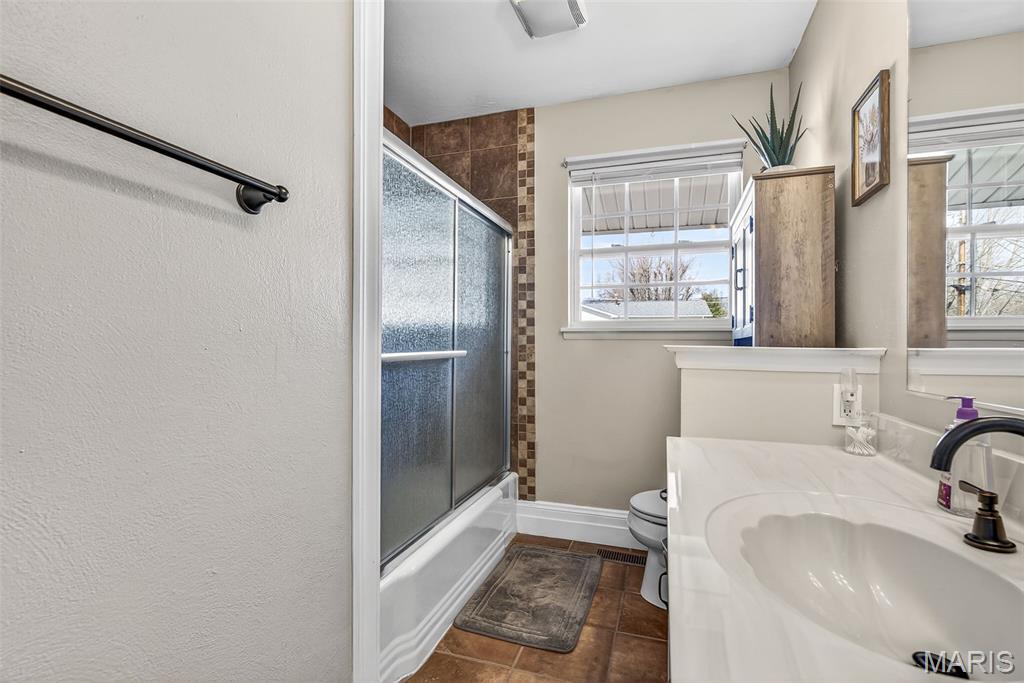 Jewetts William S - Residential Lease