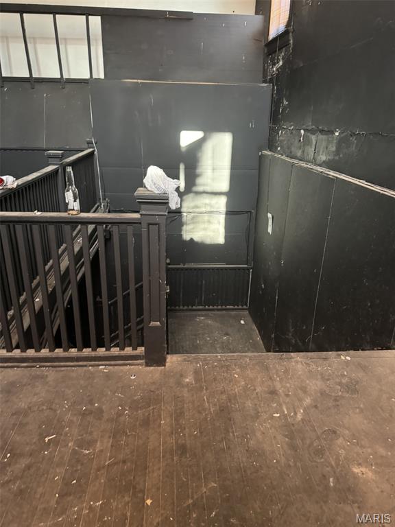 n/a - Commercial Sale