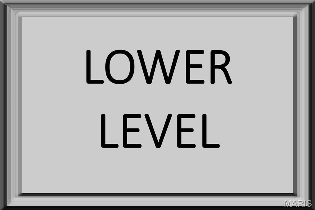 Edwardsville, Illinois 62025, United States, 3 Bedrooms Bedrooms, ,2 BathroomsBathrooms,Residential,Pending,140656