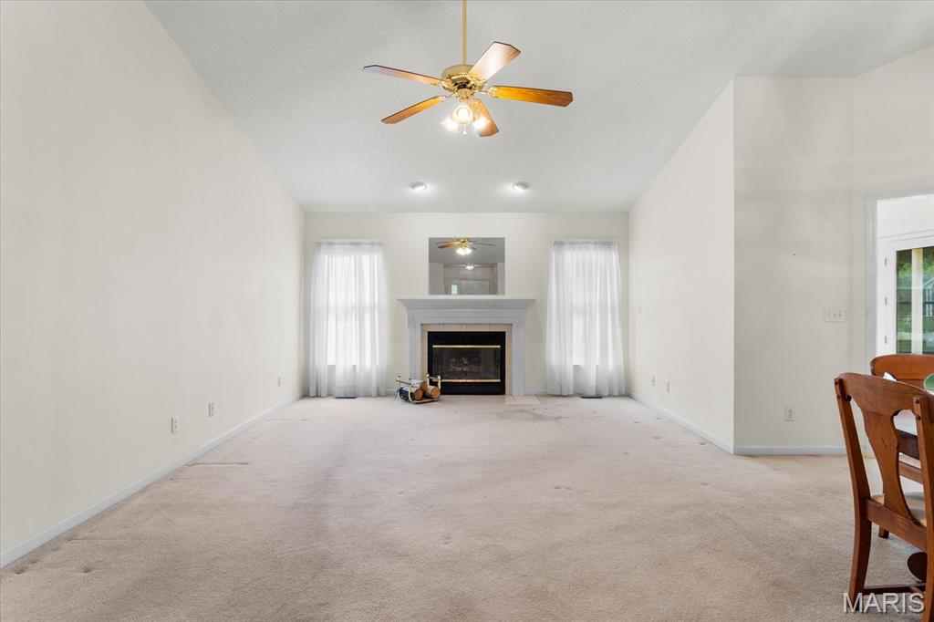 Edwardsville, Illinois 62025, United States, 3 Bedrooms Bedrooms, ,2 BathroomsBathrooms,Residential,Pending,140656