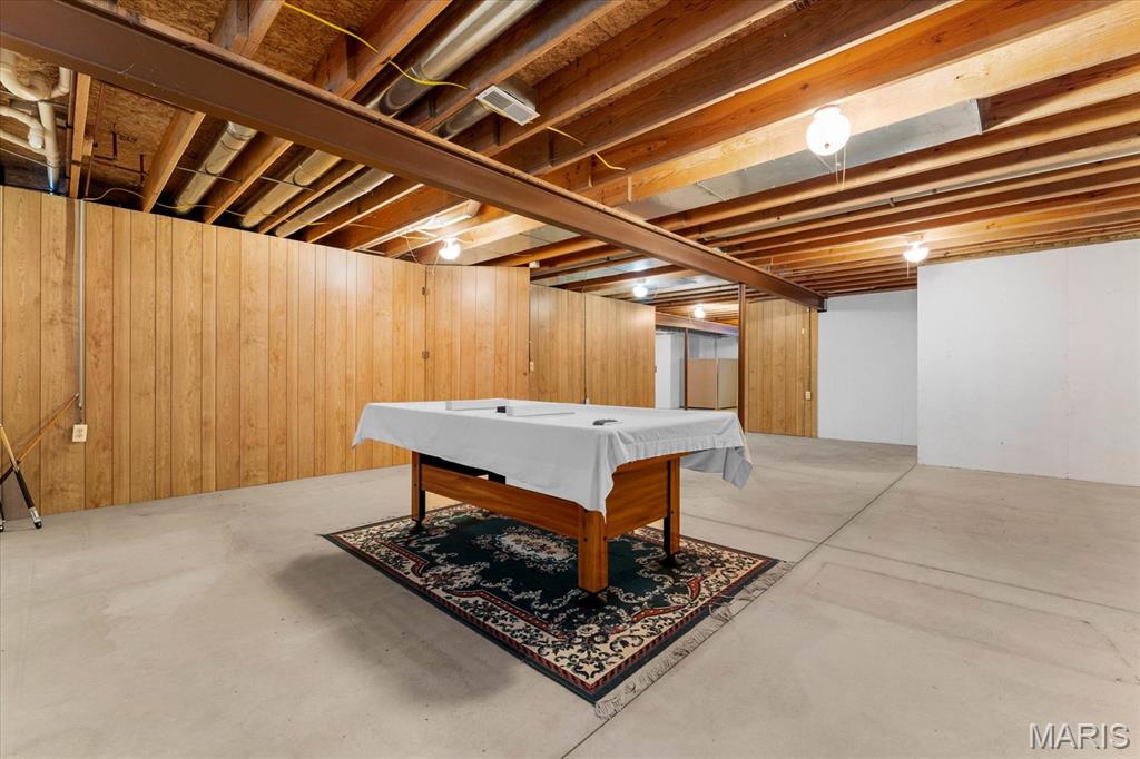 Edwardsville, Illinois 62025, United States, 3 Bedrooms Bedrooms, ,2 BathroomsBathrooms,Residential,Pending,140656