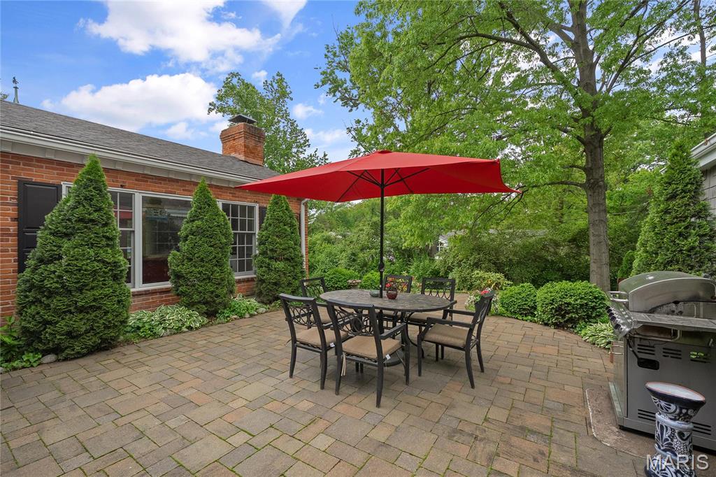 Steeplechase Lane - Residential