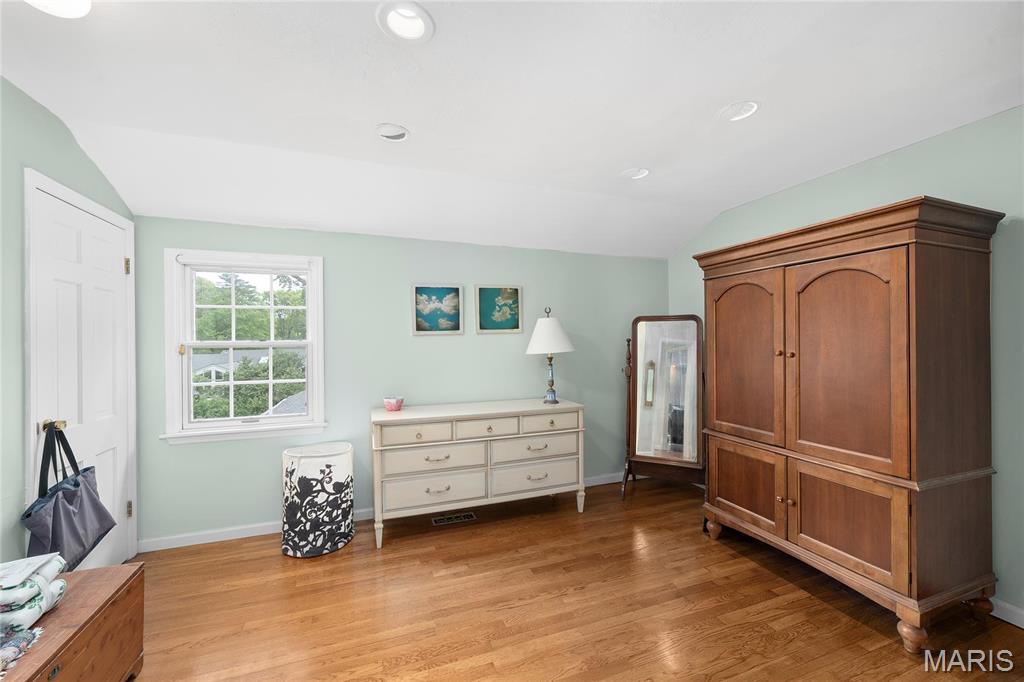 Steeplechase Lane - Residential