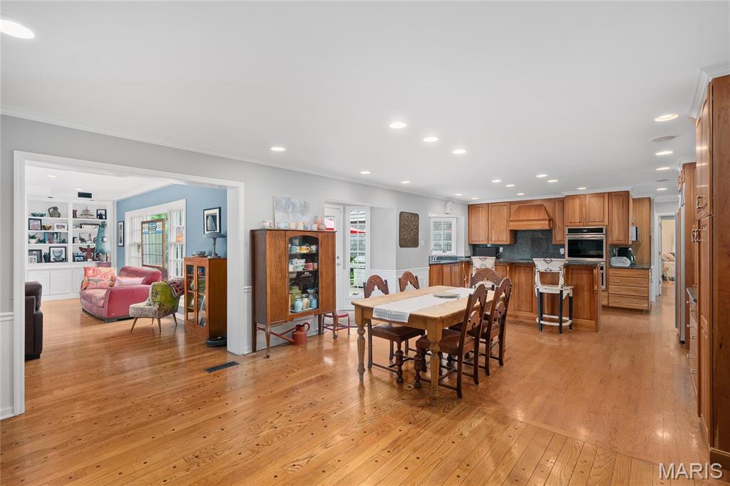 Steeplechase Lane - Residential