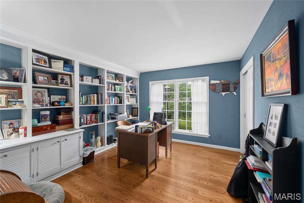 Steeplechase Lane - Residential