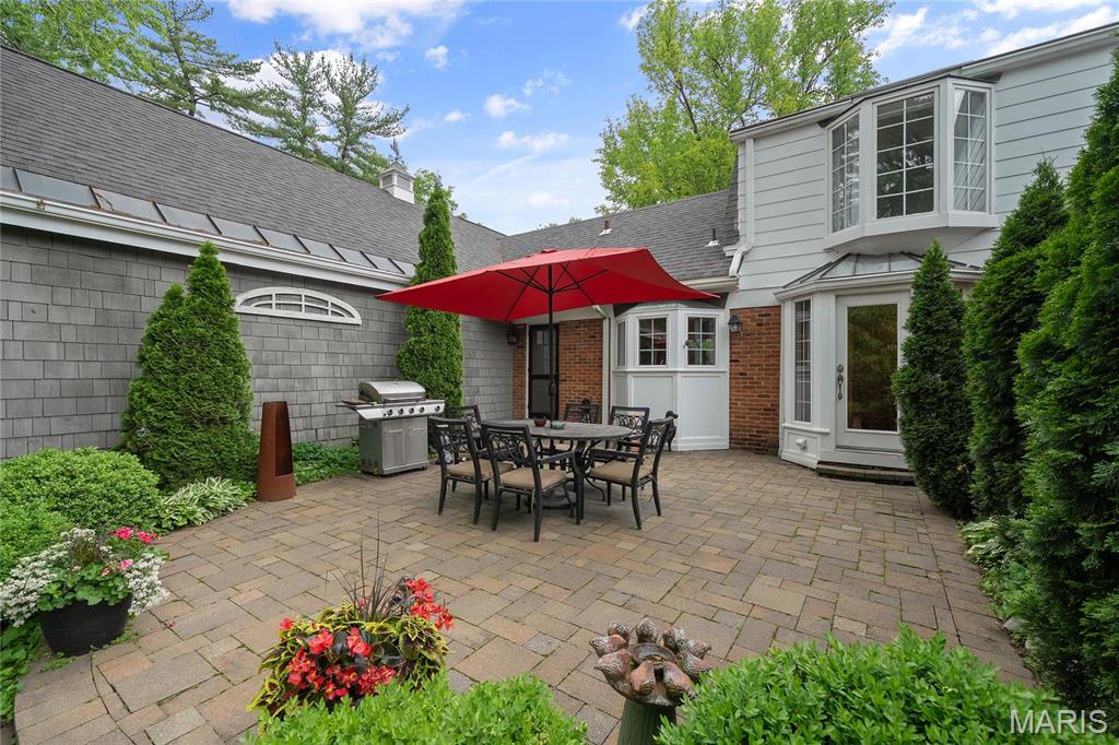 Steeplechase Lane - Residential