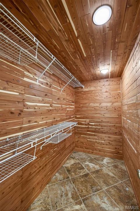 Tiny photo for 16839 Kehrsbrooke Court, Chesterfield, MO 63005 (MLS # 26010066)