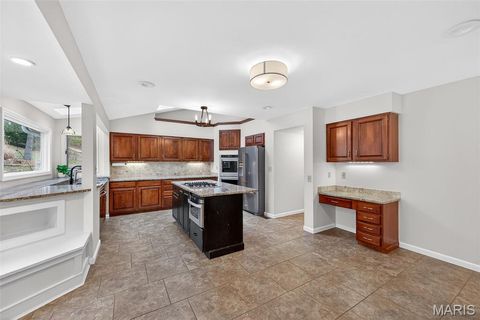 Tiny photo for 16839 Kehrsbrooke Court, Chesterfield, MO 63005 (MLS # 26010066)