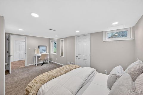 Tiny photo for 16839 Kehrsbrooke Court, Chesterfield, MO 63005 (MLS # 26010066)