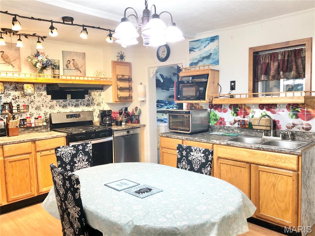 Duckworths Add - Residential