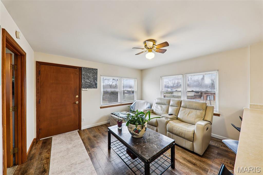 Harris Anna T 01 - Residential