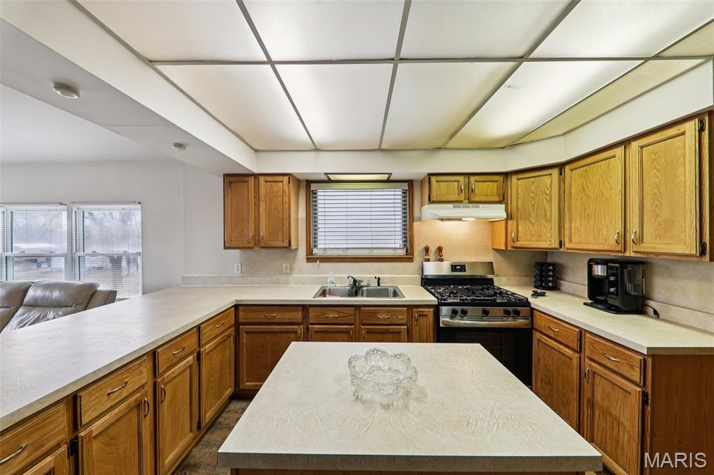 Harris Anna T 01 - Residential