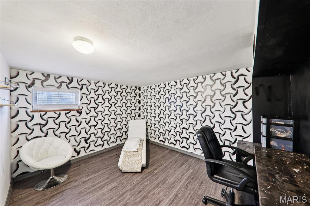 Harris Anna T 01 - Residential