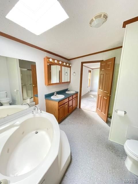 Tiny photo for 12441 Ladue Road, Creve Coeur, MO 63141 (MLS # 26013882)