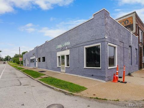 1004 Sutter Avenue University City MO 63130