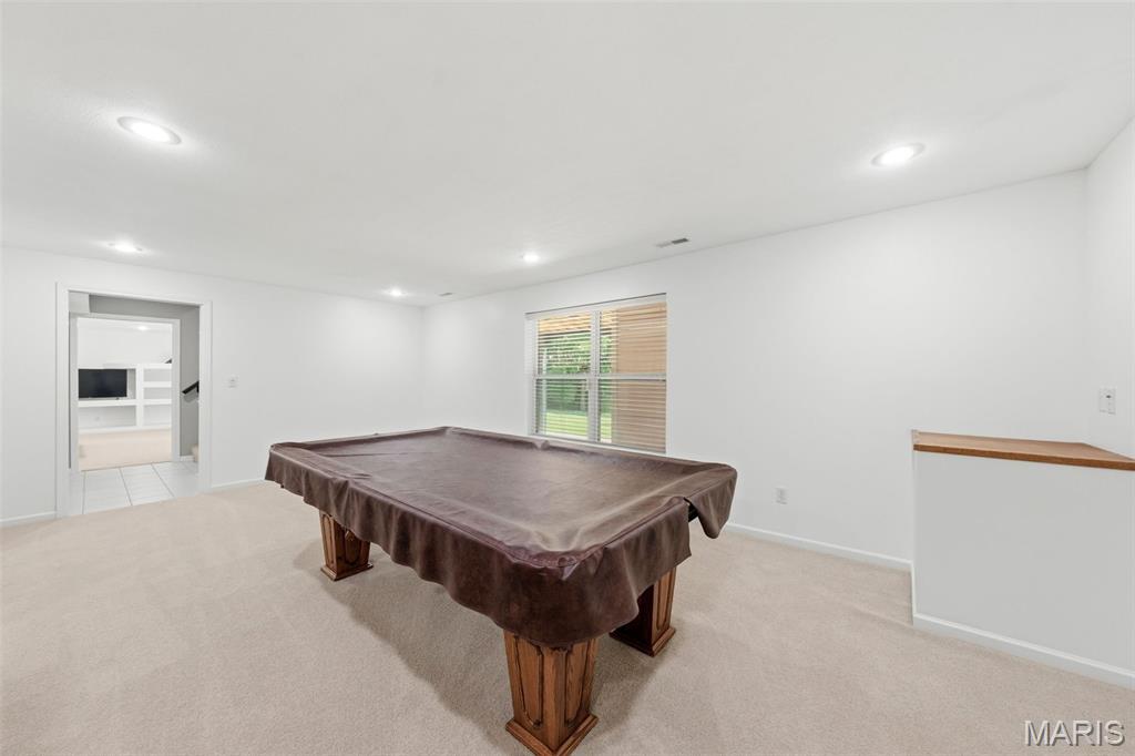 Est Of Fairfield Manor #2 - Residential