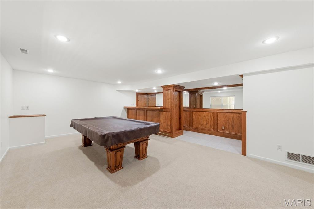 Est Of Fairfield Manor #2 - Residential
