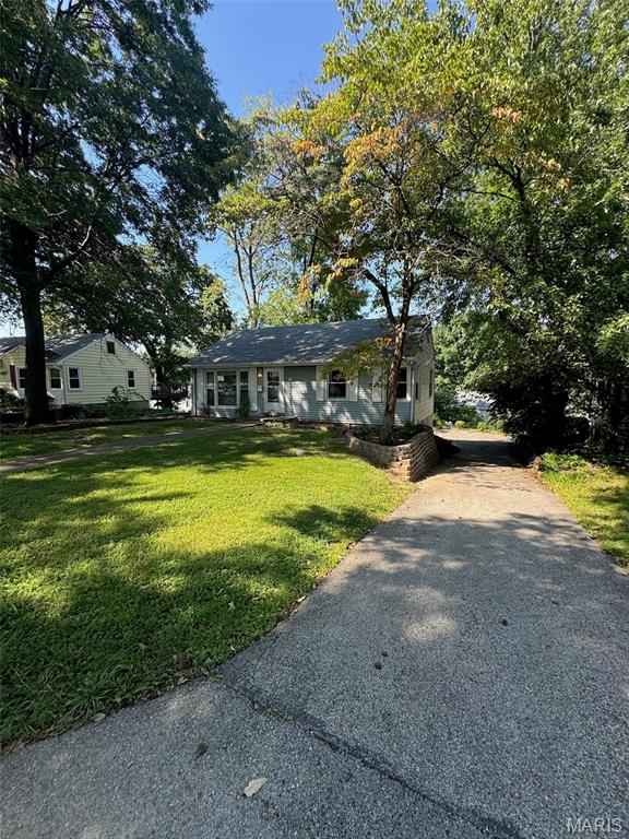 7009 Greenholly Drive