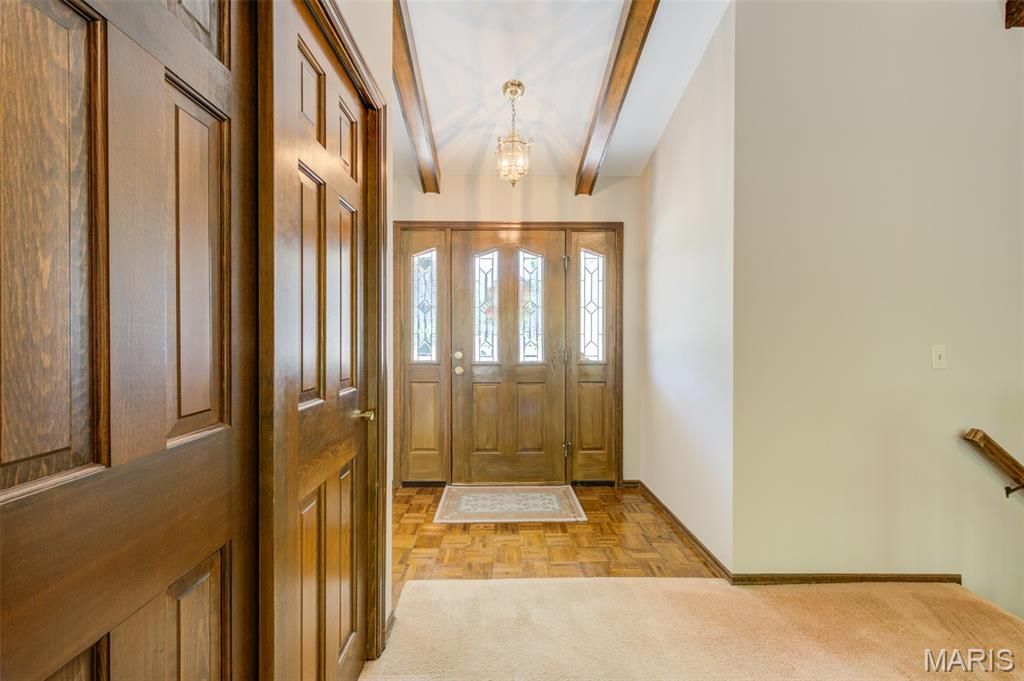 Photo of 634 River Bend Estates Drive, St Charles, MO 63303 (MLS # 26030173)