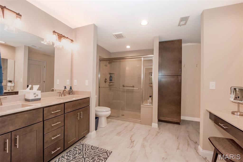 Echo Lake - Residential