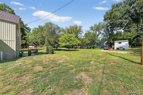 Tiny photo for 515 Bailey Avenue, Elsberry, MO 63343 (MLS # 25060858)