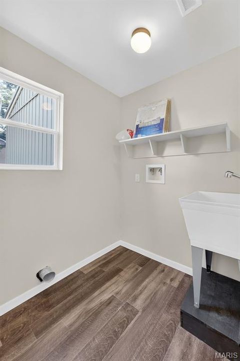 Tiny photo for 515 Bailey Avenue, Elsberry, MO 63343 (MLS # 25060858)