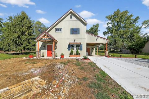 Tiny photo for 515 Bailey Avenue, Elsberry, MO 63343 (MLS # 25060858)