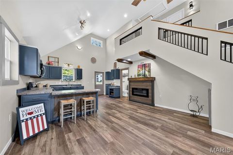 Tiny photo for 515 Bailey Avenue, Elsberry, MO 63343 (MLS # 25060858)
